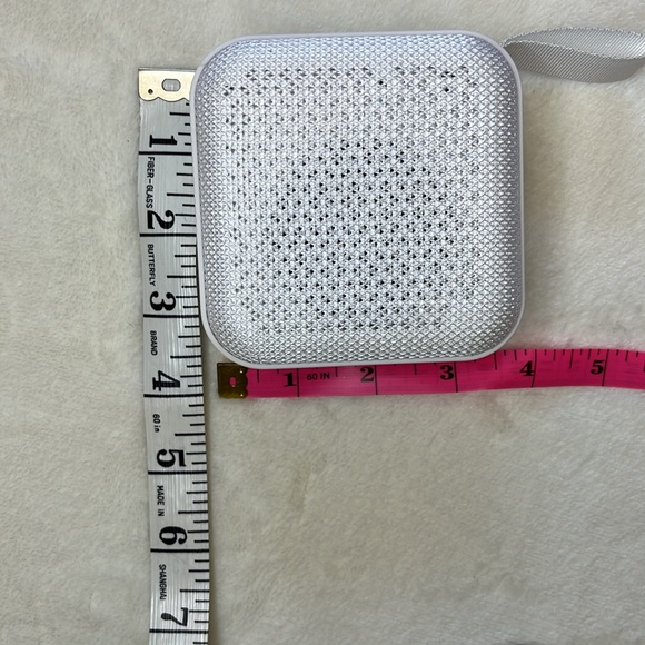 Sharper Image Speaker w Charging Cord. Used twice. Perfect condition - Picture 6 of 7